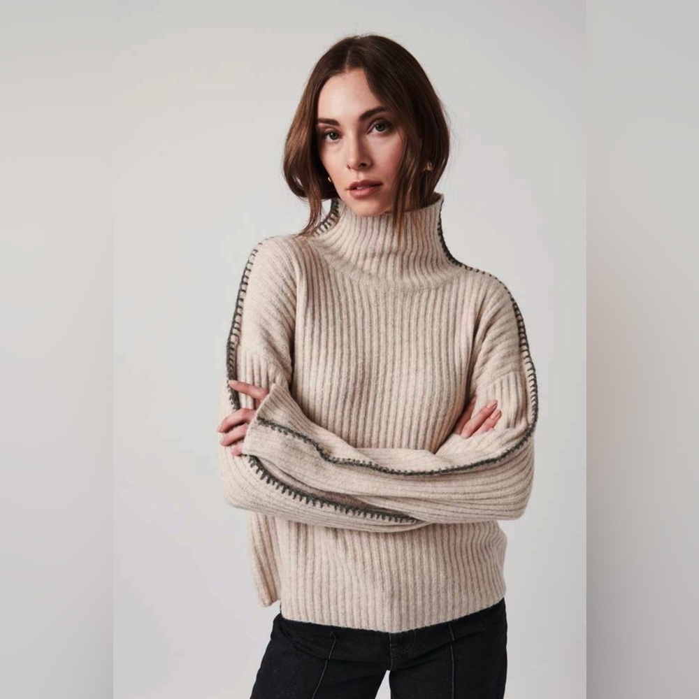 Line Trinity Turtle-neck Sweater- Perletto Marble